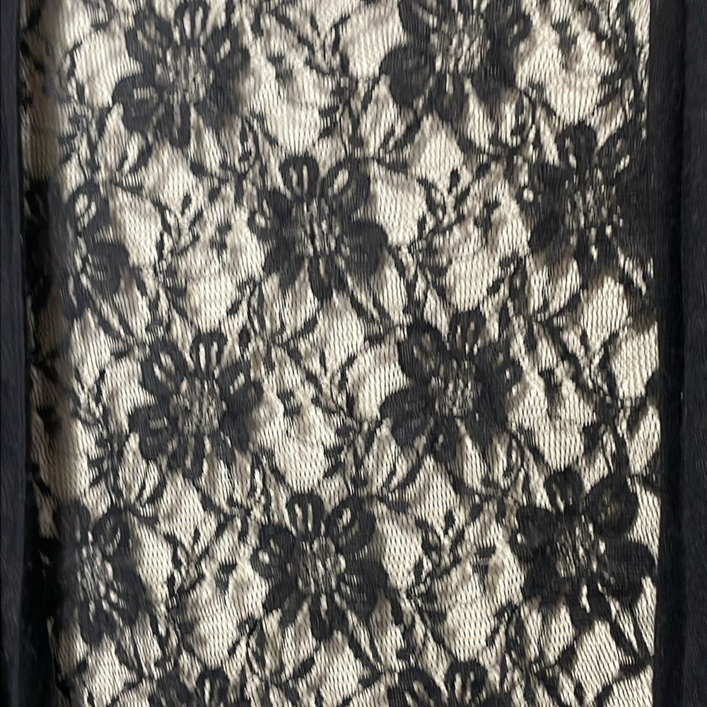 Cowgirl Tuff Women's Black Lightweight With Lace Sweater. Size XL. - Picture 4 of 10